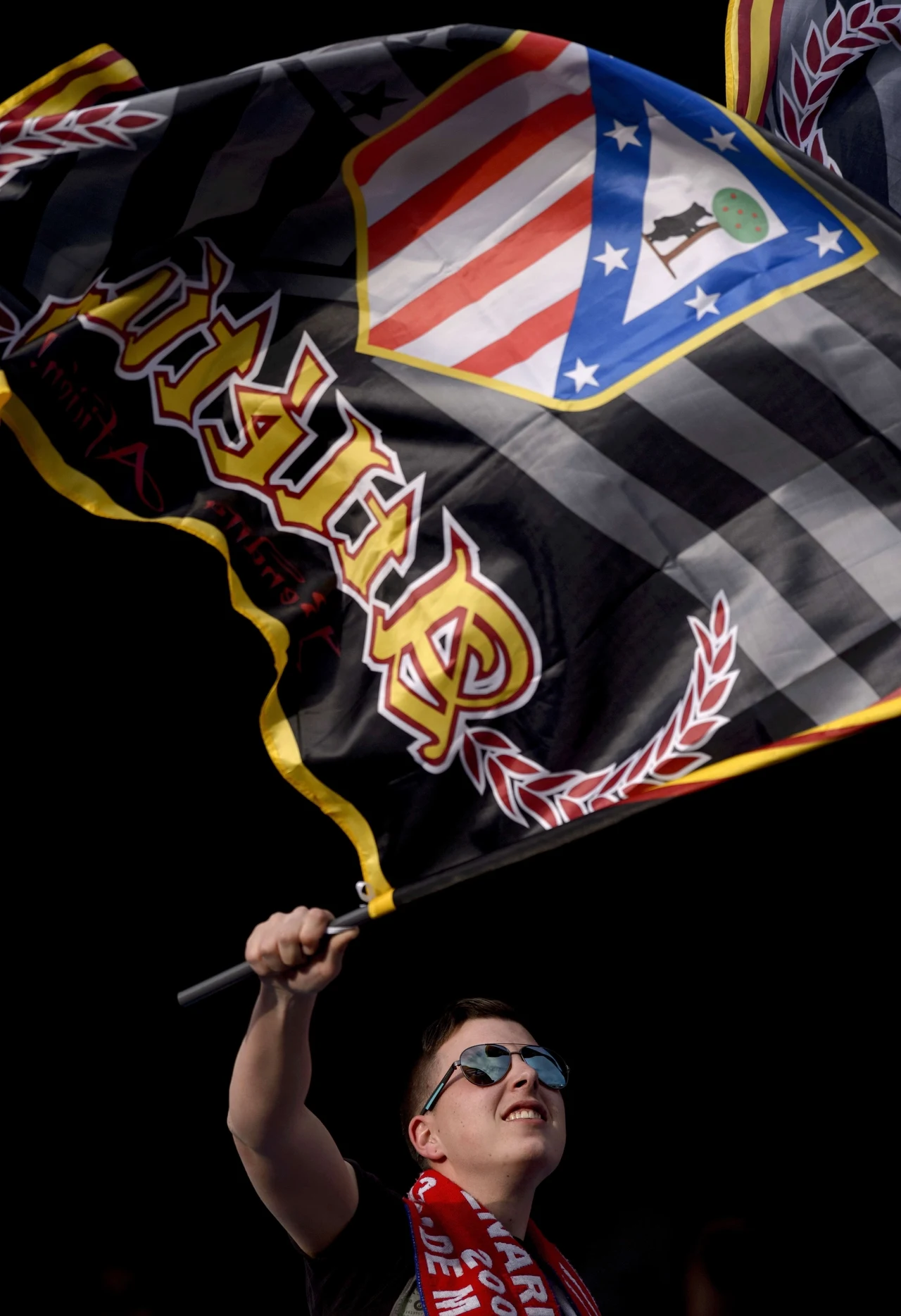 Po raz pierwszy w historii walki o najcenniejsze klubowe trofeum w Europie w finale zmierzyły się dwa zespoły z tego samego miasta