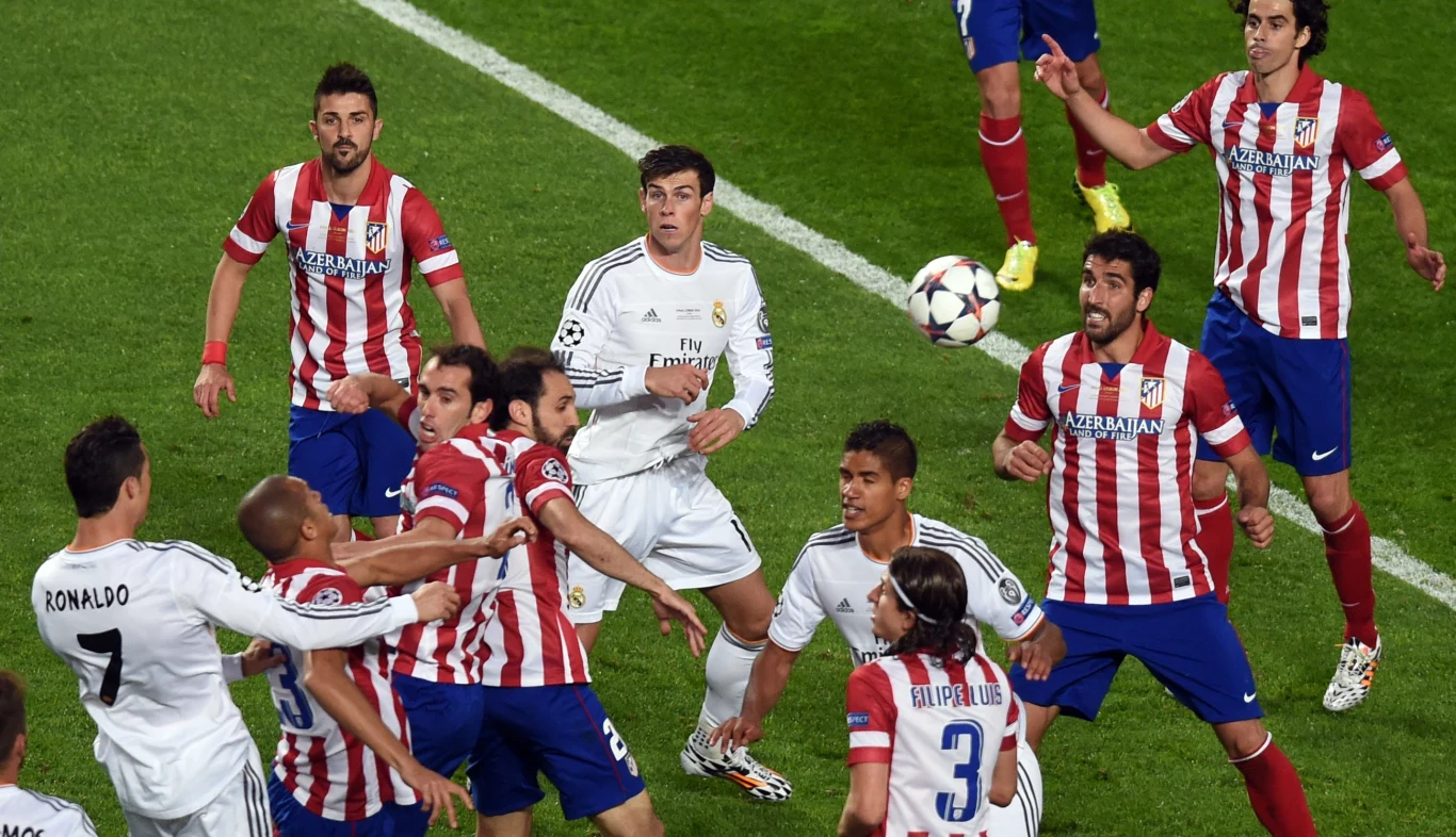 Po raz pierwszy w historii walki o najcenniejsze klubowe trofeum w Europie w finale zmierzyły się dwa zespoły z tego samego miasta