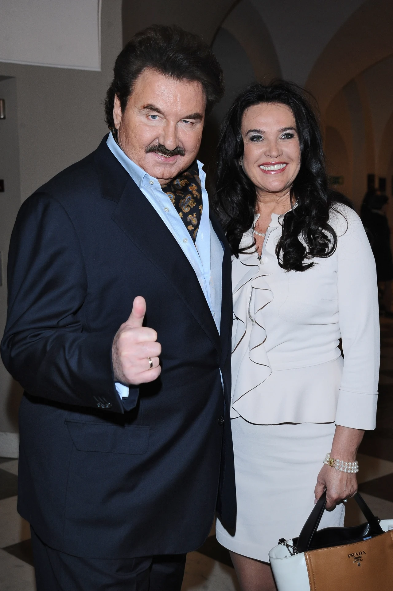 Krzysztof Krawczyk z żoną