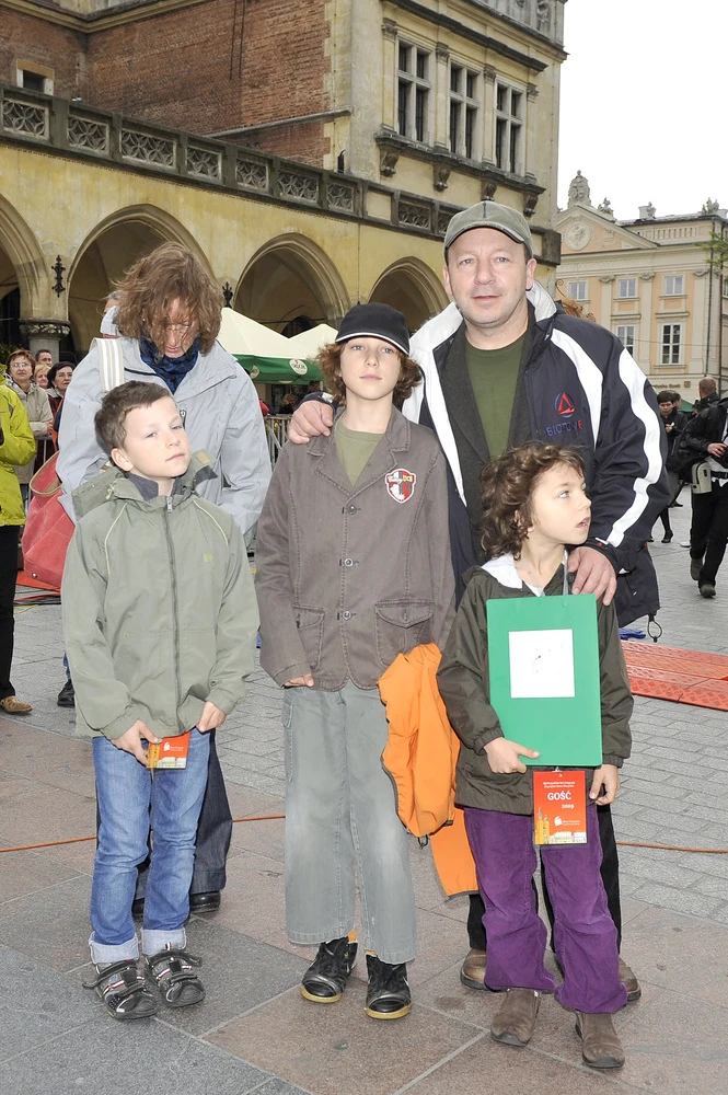 Zbigniew Zamachowski z byłą żoną Aleksandrą Justą ma czwórkę dzieci Zbigniew Zamachowski z byłą żoną Aleksandrą Justą ma czwórkę dzieci