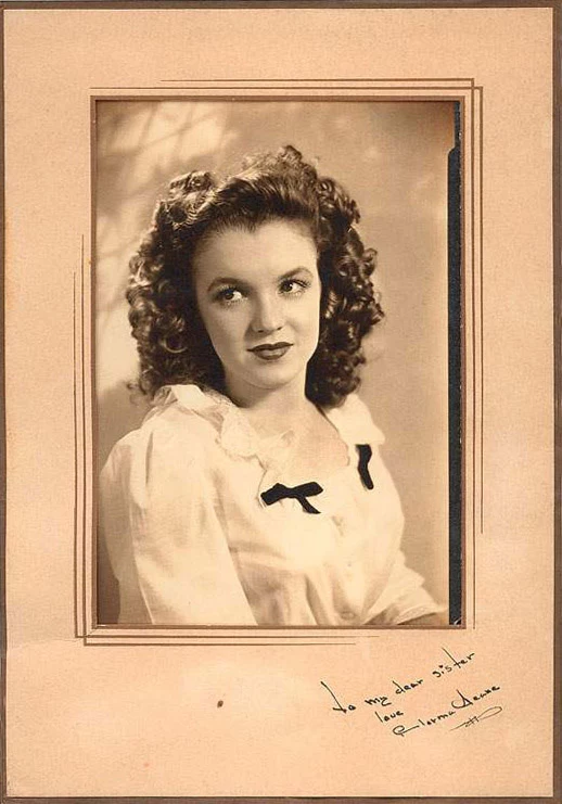 Marilyn Monroe Marilyn Monroe
