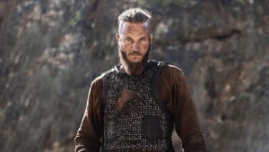 Ragnar Lothbrok (Travis Fimmel)