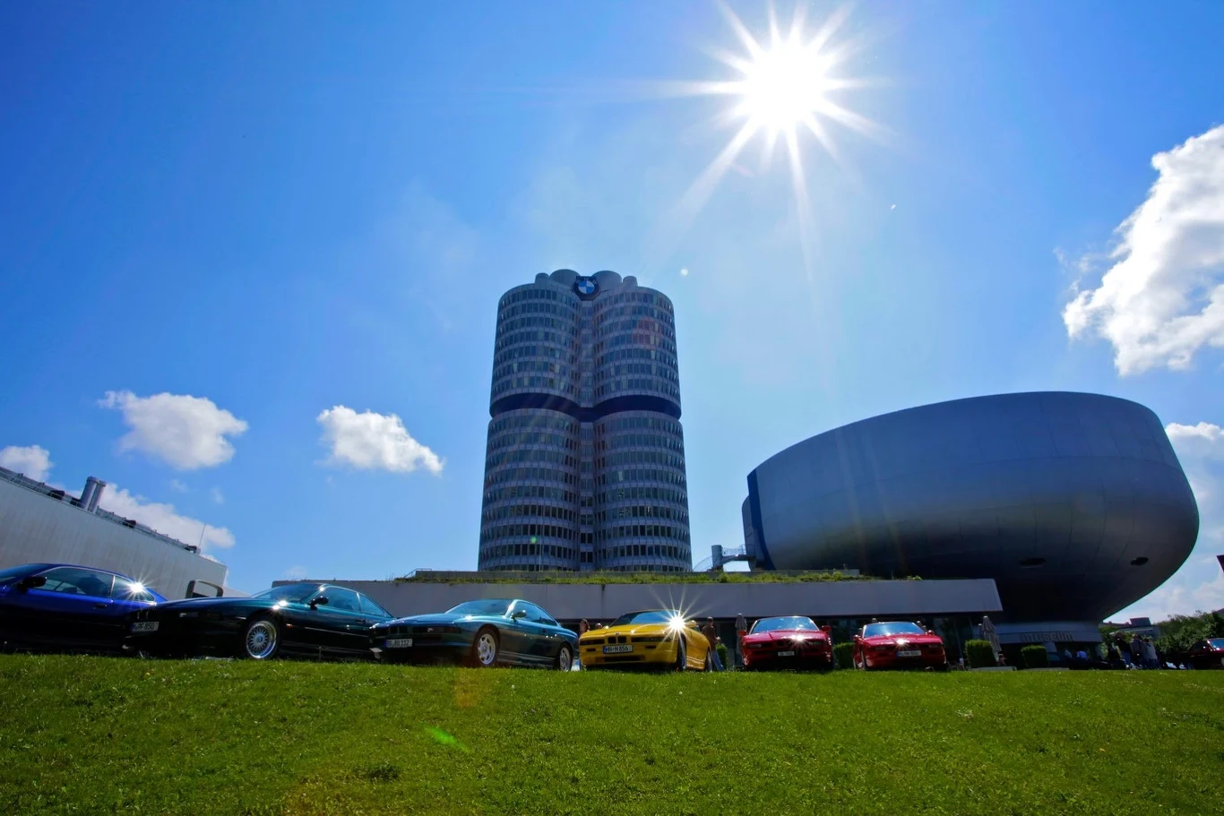 Zlot miłośników BMW serii 8 (E31) w Monachium Zlot miłośników BMW serii 8 (E31) w Monachium