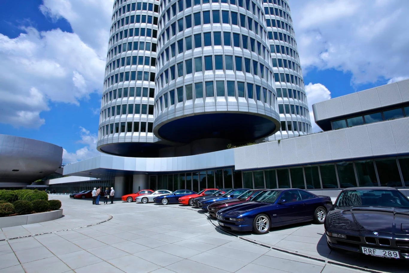 Zlot miłośników BMW serii 8 (E31) w Monachium Zlot miłośników BMW serii 8 (E31) w Monachium