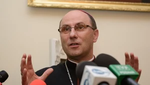 Ksiądz arcybiskup Wojciech Polak, prymas Polski podczas konferencji prasowej w rezydencji arcybiskupów gnieźnieńskich