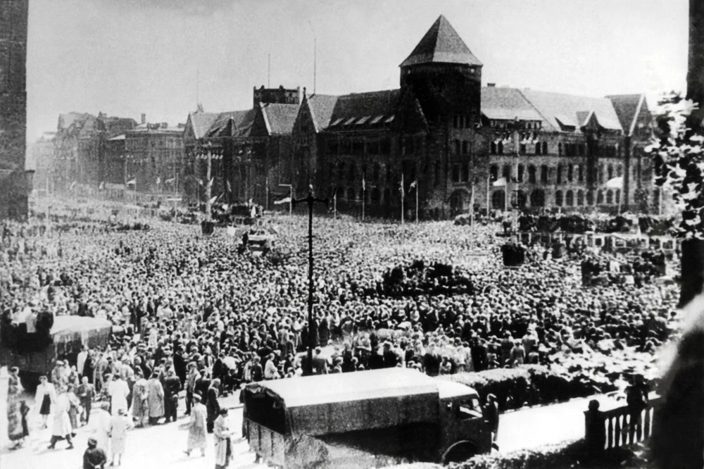 Manifestacja robotników Zakładów Cegielskiego, 28.06.1956