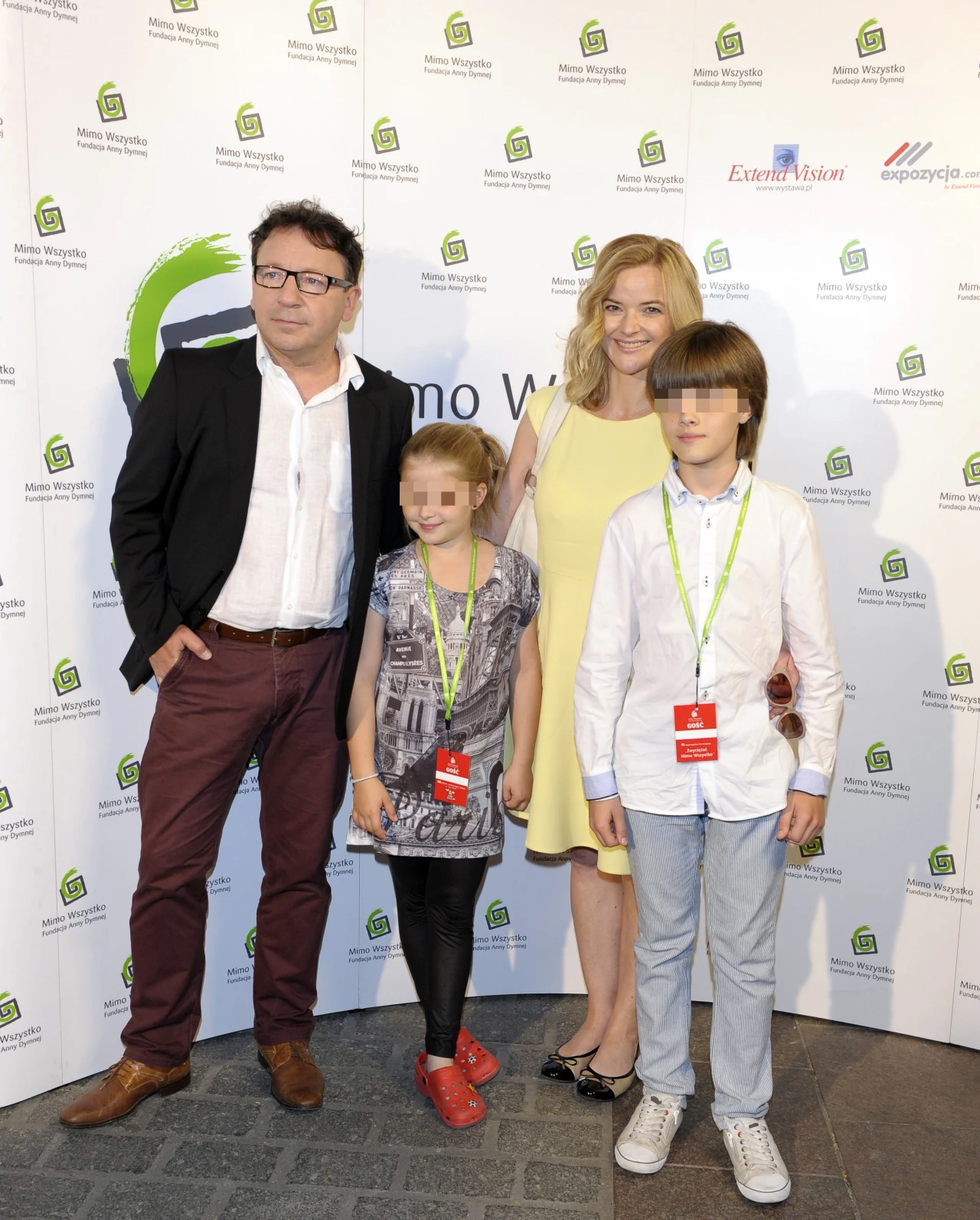 Monika z dziećmi i Zbyszkiem Monika z dziećmi i Zbyszkiem