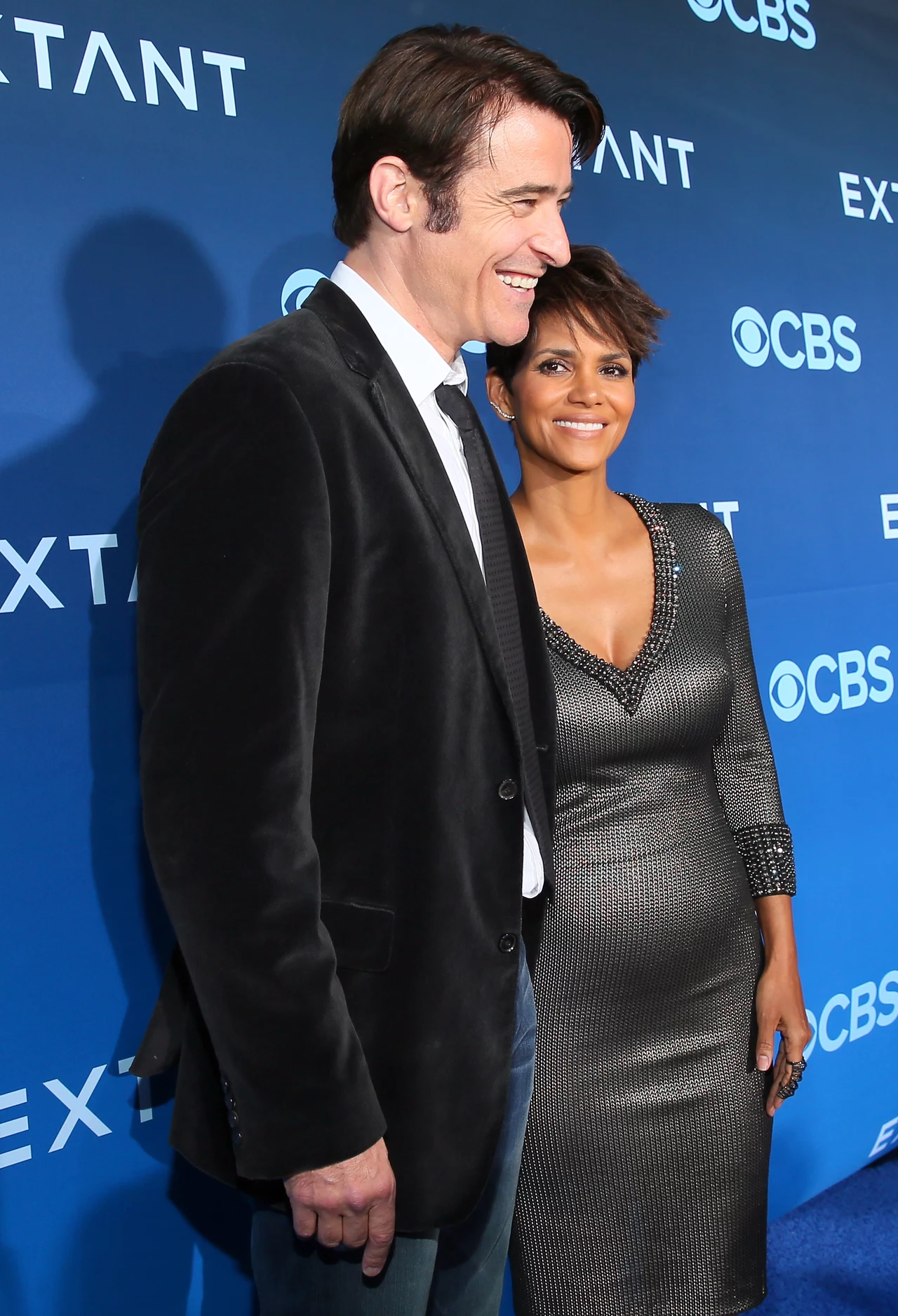  Halle Berry