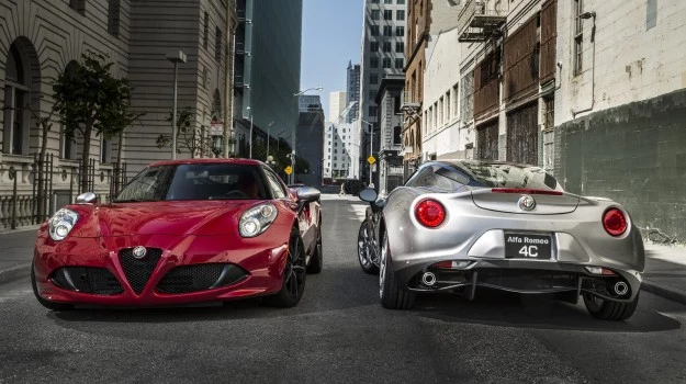 Alfa Romeo 4C, wersja na rynek północnoamerykański