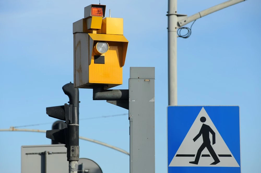 Już niedługo w każdej takiej skrzynce będzie fotoradar