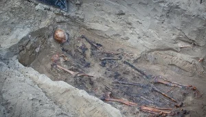 Ekshumacje na "Łączce"