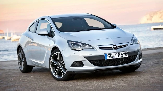 Opel Astra GTC