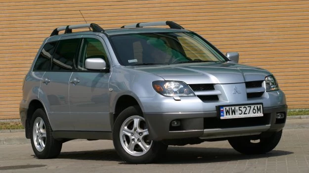 Używane Mitsubishi Outlander (2003-20007)