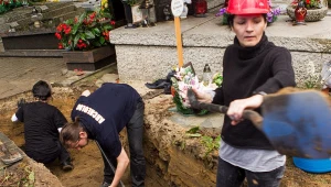 Prace archeologiczne na cmentarzu przy ul. Wałbrzyskiej w Warszawie