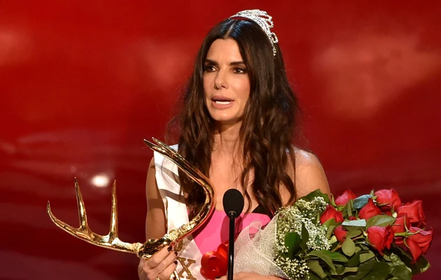 Sandra Bullock