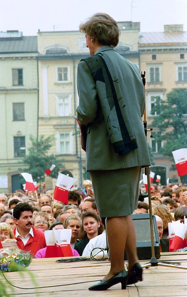 12.09.1992, premier Hanna Suchocka na Rynku Głównym w Krakowie 12.09.1992, premier Hanna Suchocka na Rynku Głównym w Krakowie