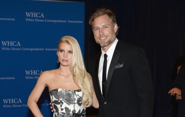 Jessica Simpson i jej mąż Eric Johnson Jessica Simpson i jej mąż Eric Johnson