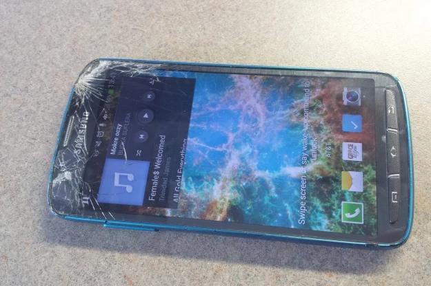 Samsung Galaxy S4 Active. Fot. Reddit Samsung Galaxy S4 Active. Fot. Reddit