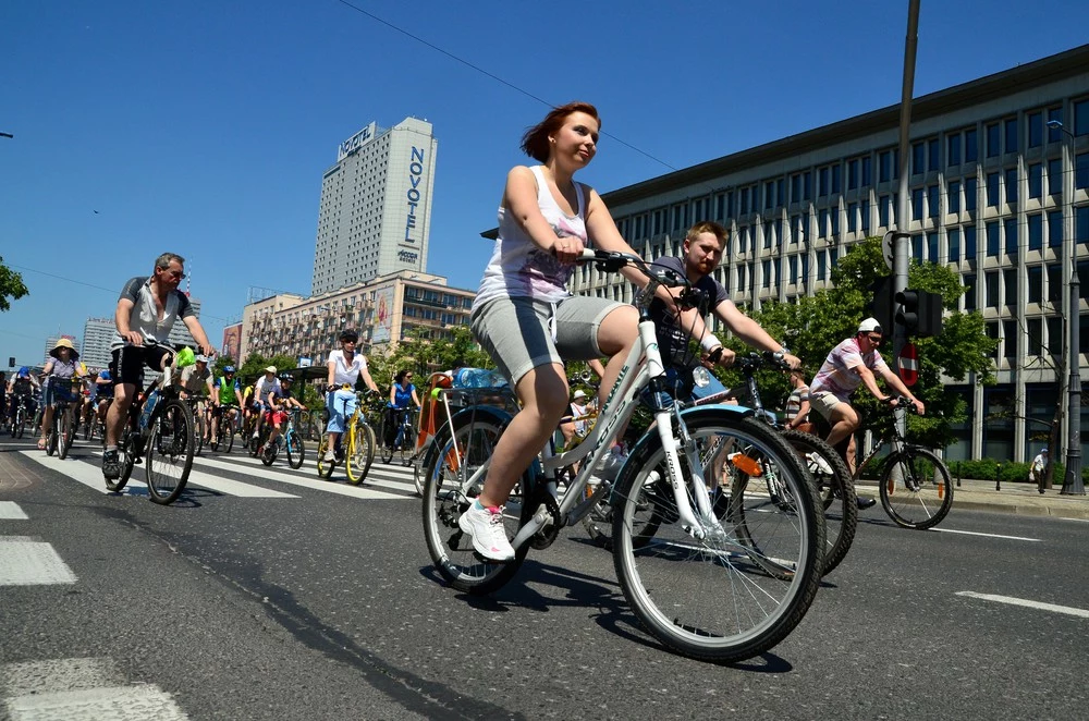 Rowerzystą może być każdy. I każdy bez szkolenia może jeździć po drogach