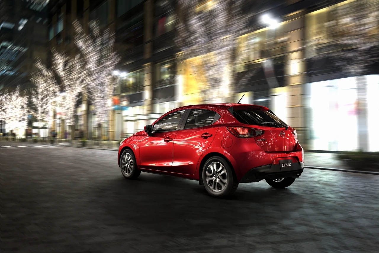 Nowa Mazda 2. Samochód trafi do salonów jeszcze przed końcem roku