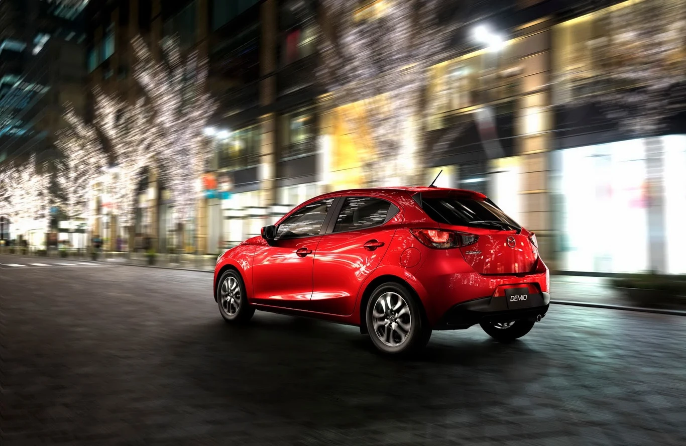 Mazda 2/Demio (2015)