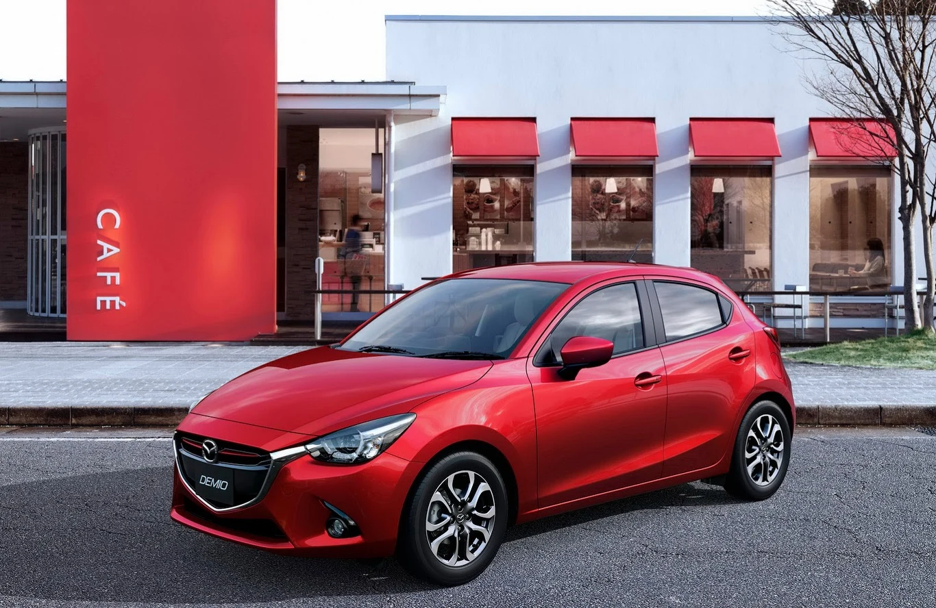 Mazda 2/Demio (2015)