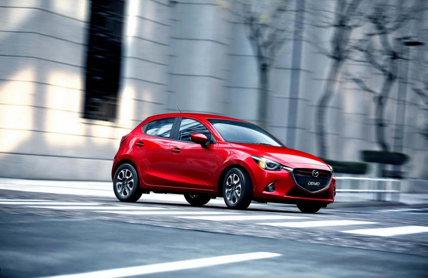 Mazda 2/Demio (2015)