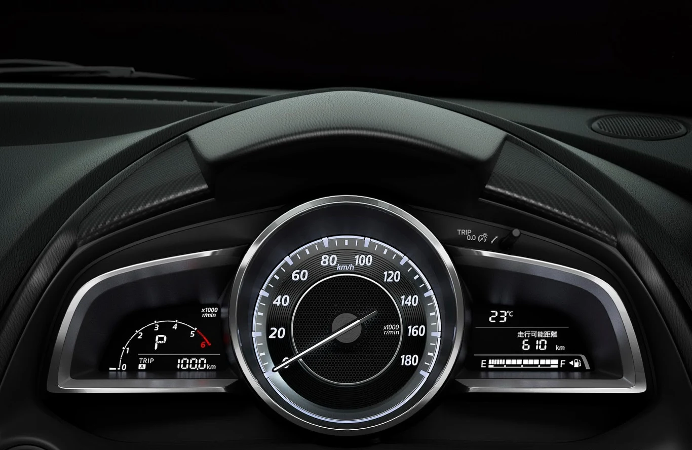 Mazda 2/Demio (2015)