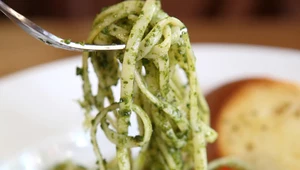 Spaghetti z bazyliowym pesto