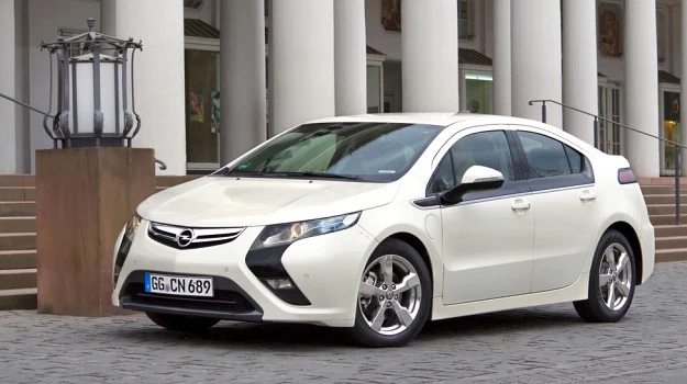 Opel Ampera