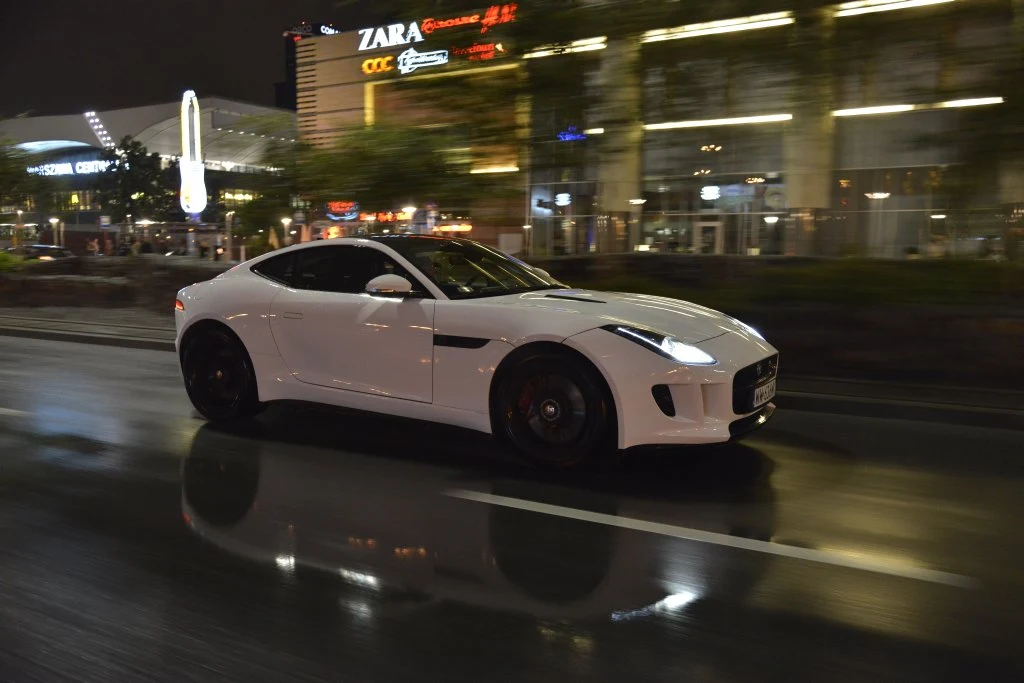 Jaguar F-Type Coupe R