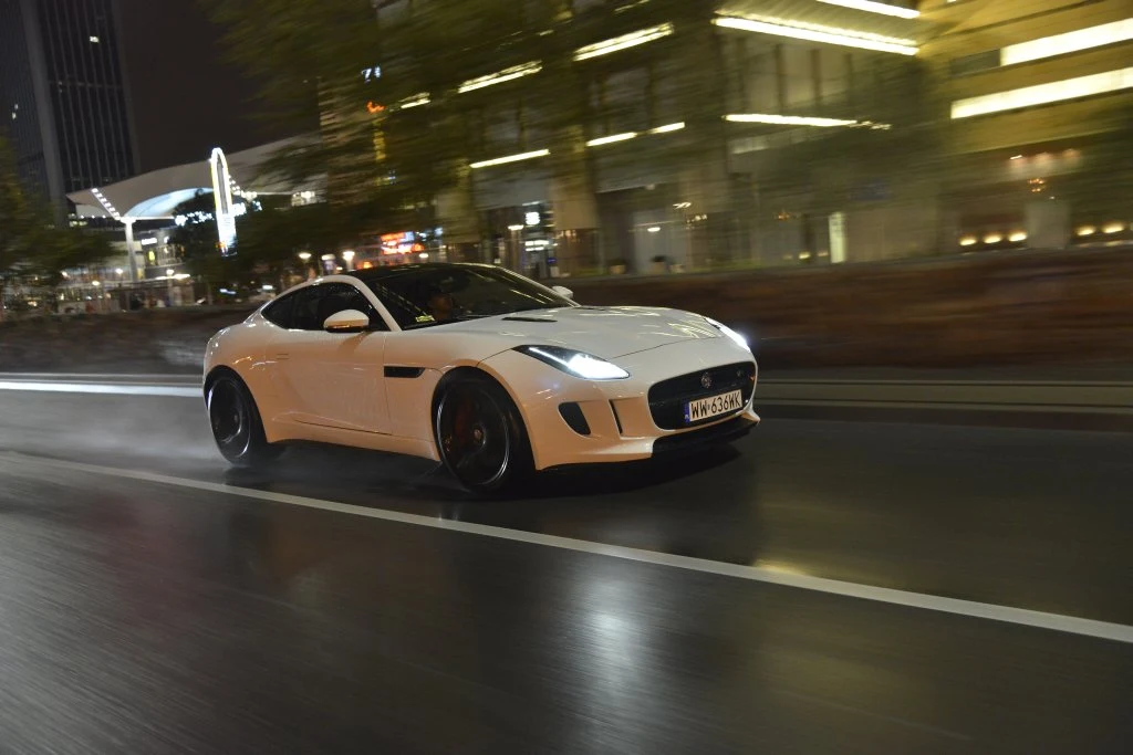 Jaguar F-Type Coupe R