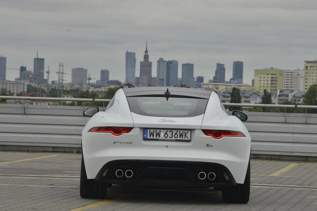 Jaguar F-Type Coupe R