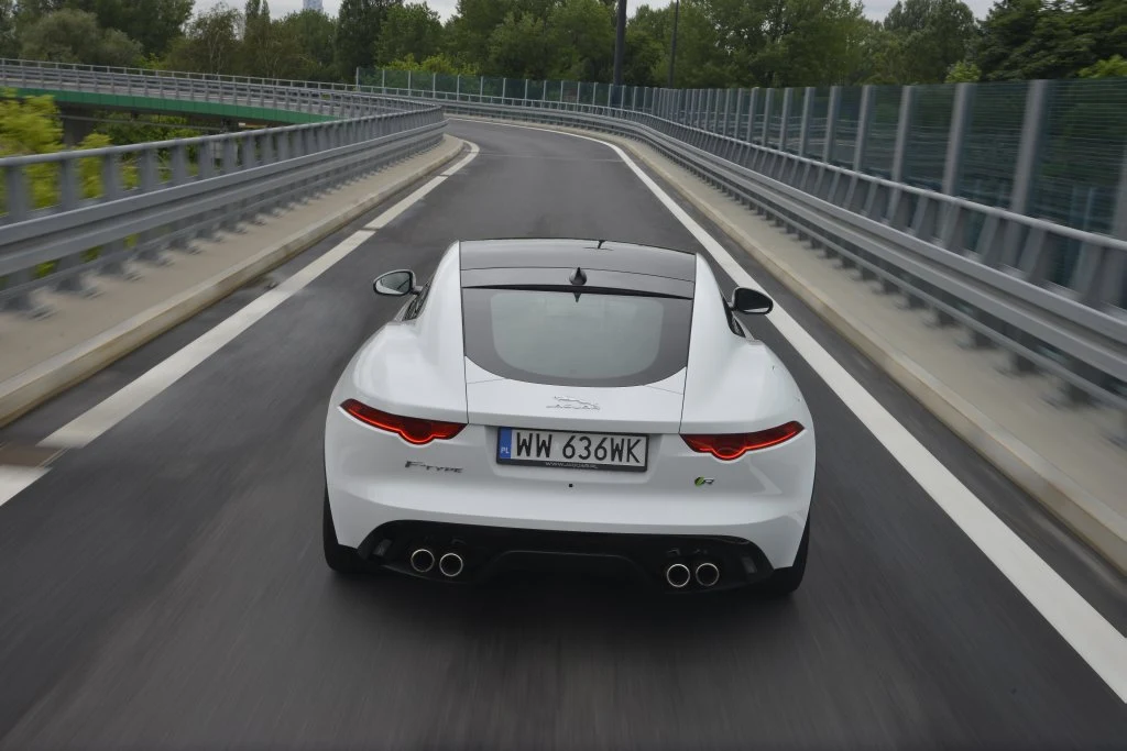Jaguar F-Type Coupe R