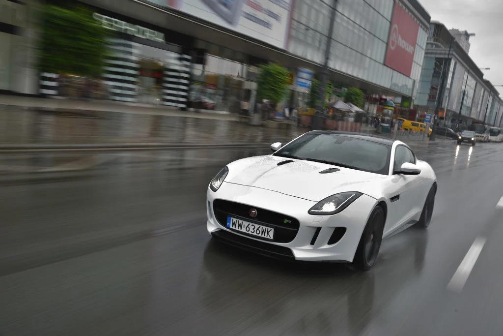 Jaguar F-Type Coupe R