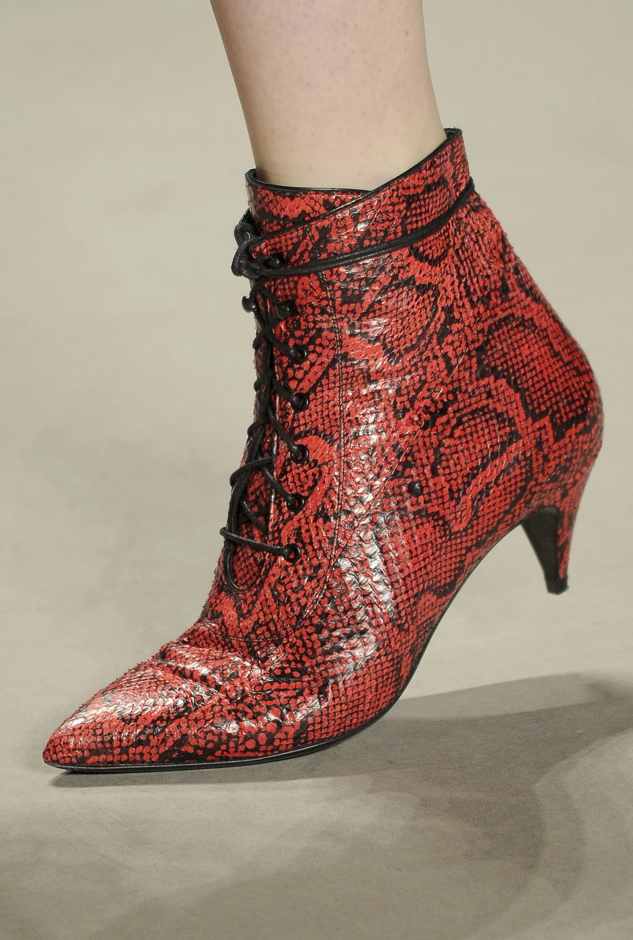Zwierzęce motywy - Saint Laurent Zwierzęce motywy - Saint Laurent