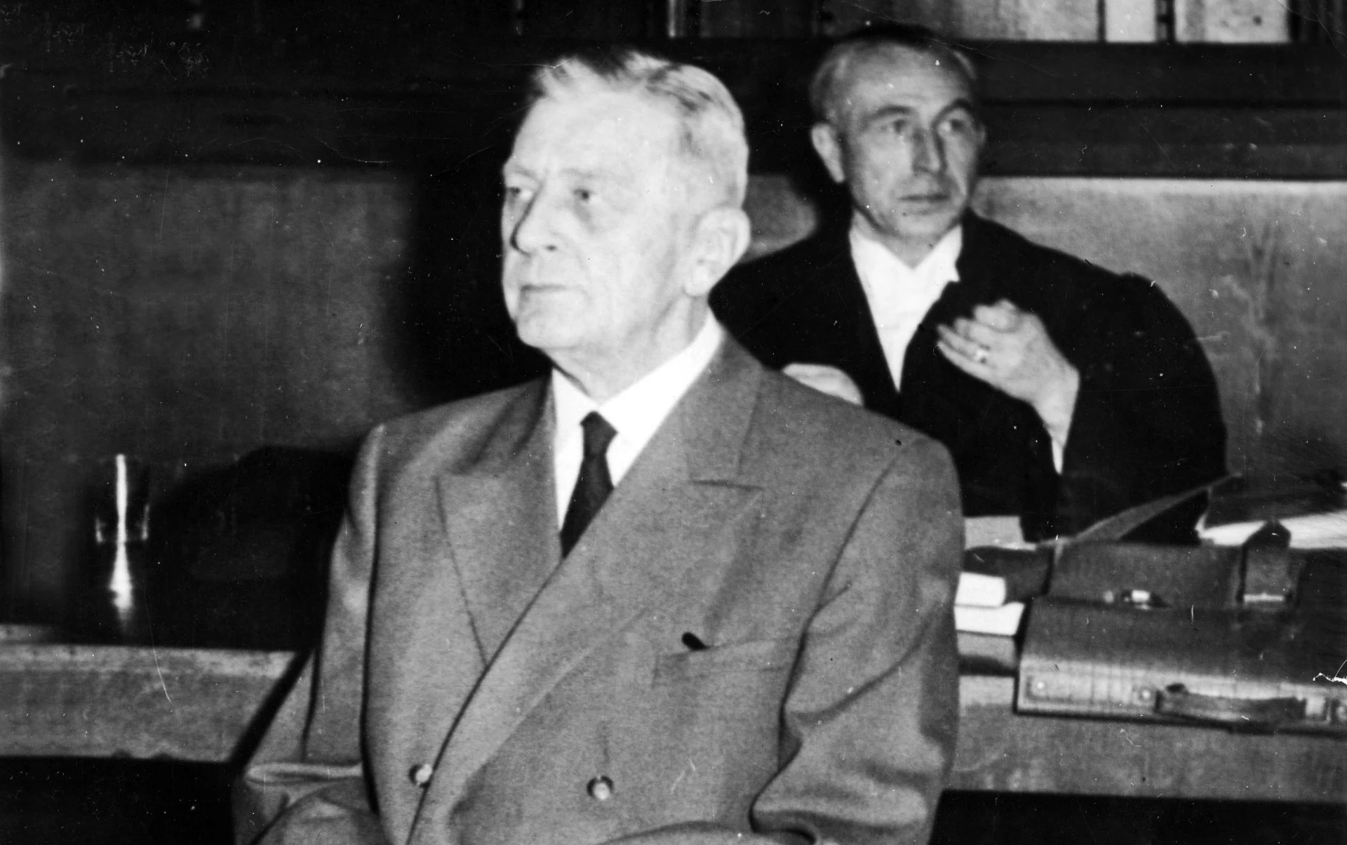 Głównodowodzący wojsk tłumiących Powstanie Warszawskie - gen. SS Erich von dem Bach-Zelewski przed Trybunalem Norymberskim