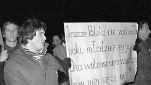 Ruch Młodej Polski, demonstracja niepodległościowa na Placu Zwyciestwa, Warszawa, 11.11.1980 r. 