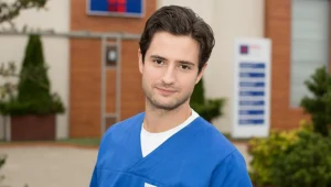 Grzegorz Daukszewicz jako Adam Krajewski 