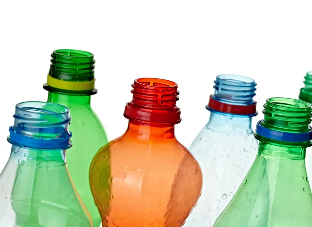 Wybierając wodę smakową lub inne napoje warto sprawdzić ich skład, by wiedzieć czy kupowany produkt zawiera konserwanty.