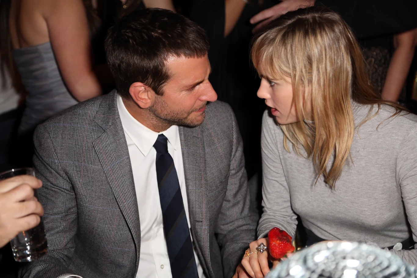 Bradley Cooper i Suki Waterhouse Bradley Cooper i Suki Waterhouse