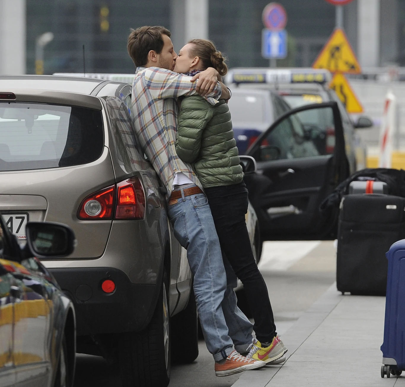 Magda Boczarska i Mateusz Banasiuk w obiektywie paparazzich Magda Boczarska i Mateusz Banasiuk w obiektywie paparazzich