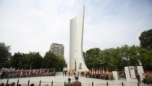 Uroczystości przy pomniku Polskiego Państwa Podziemnego i Armii Krajowej