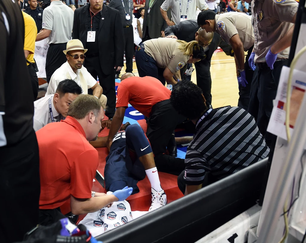 Paul George doznał poważnej kontuzji Paul George doznał poważnej kontuzji