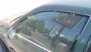 Dziecko było zamknięte w aucie /zdjęcie ilustracyjne