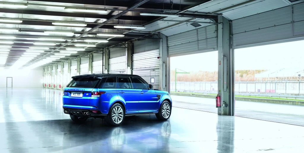 Range Rover Sport SVR (2015) Range Rover Sport SVR (2015)