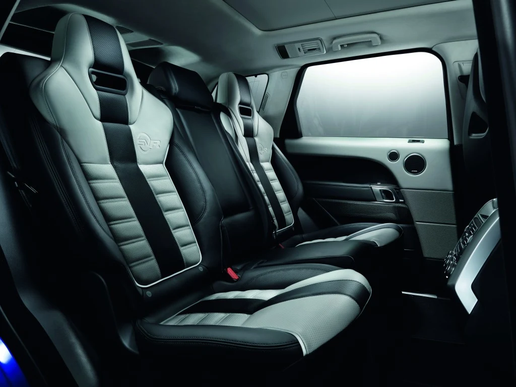Range Rover Sport SVR (2015) Range Rover Sport SVR (2015)