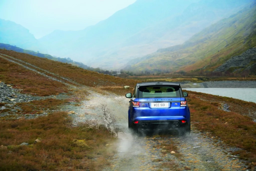 Range Rover Sport SVR (2015) Range Rover Sport SVR (2015)