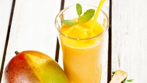 Odświeżający koktajl z mango