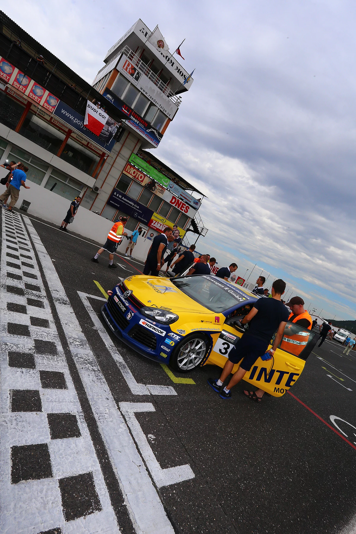 Most. 4 runda Volkswagen Castrol Cup w obiektywie Grzegorza Kozery Most. 4 runda Volkswagen Castrol Cup w obiektywie Grzegorza Kozery